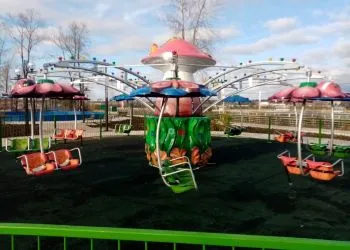 Детский парк аттракционов воссоздали в Шимановске