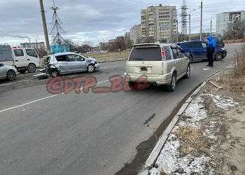 Заколдованное кольцо: на Благовещенской развязке за 20 минут произошло два ДТП