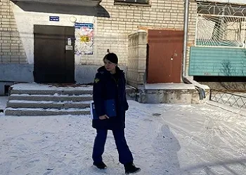Прокуратура Благовещенска проверила работу «управляек» по уборке снега и наледи