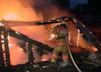 Мужчина погиб во время пожара в амурском селе