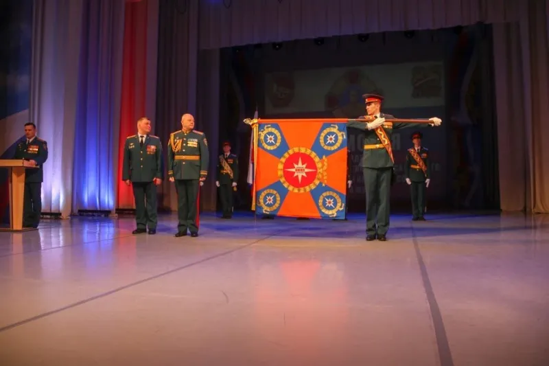 Невский спасательный центр МЧС России награжден орденом Жукова