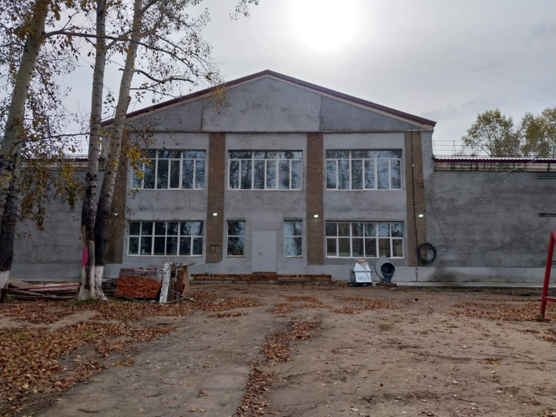 Благодаря нацпроекту в белогорском селе Пригородное завершается ремонт в Доме культуры