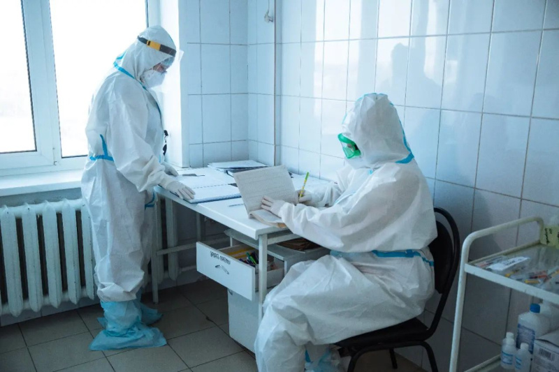 Амурчане волнуются, что после ревакцинации одним компонентом из двух не выдают сертификат