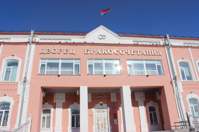 В загсах Амурской области в любой день и в течение часа готовы заключить брак мобилизованным
